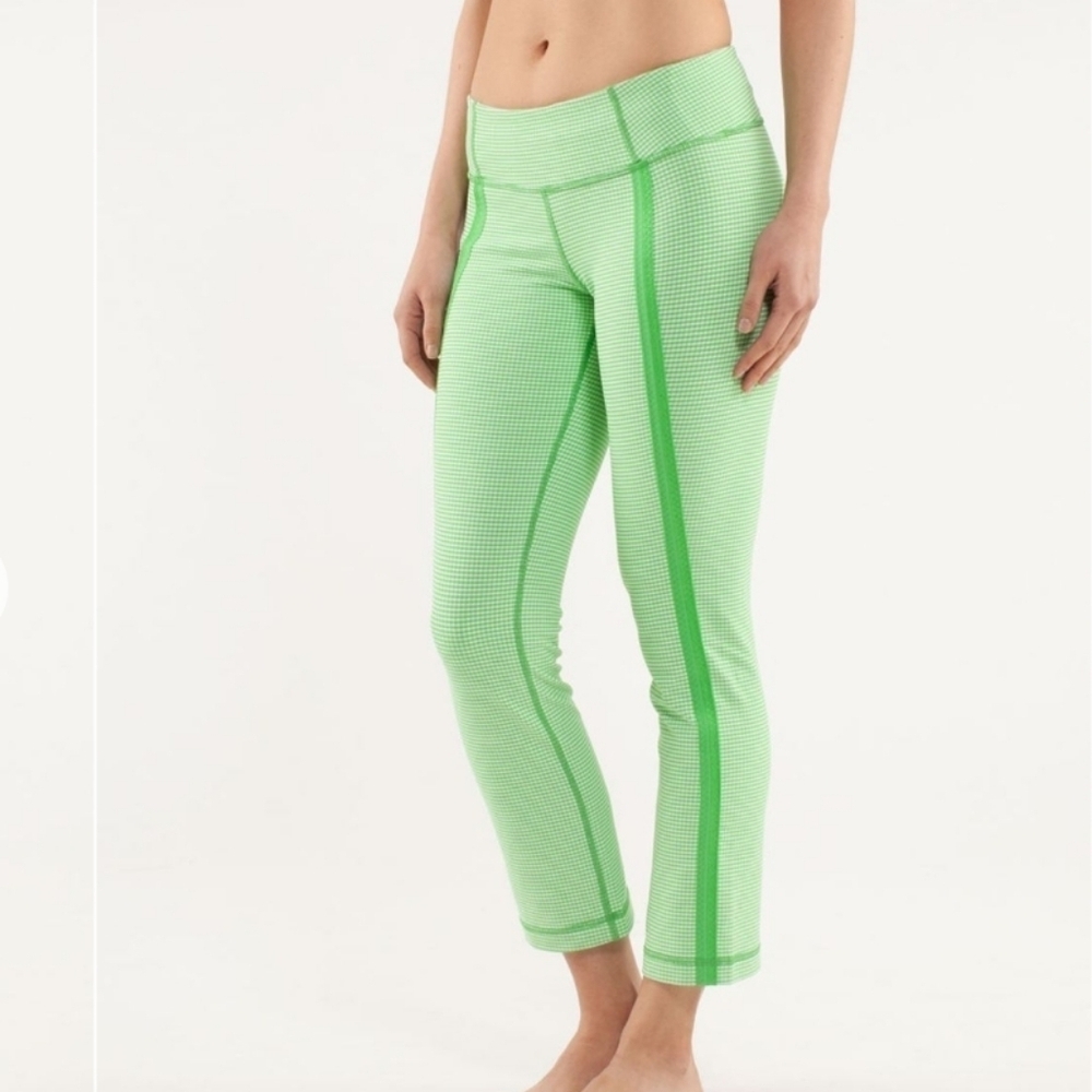 NWOT Lululemon Women's Coast To Class Pant Leggings Green Gingham Frond Size 6